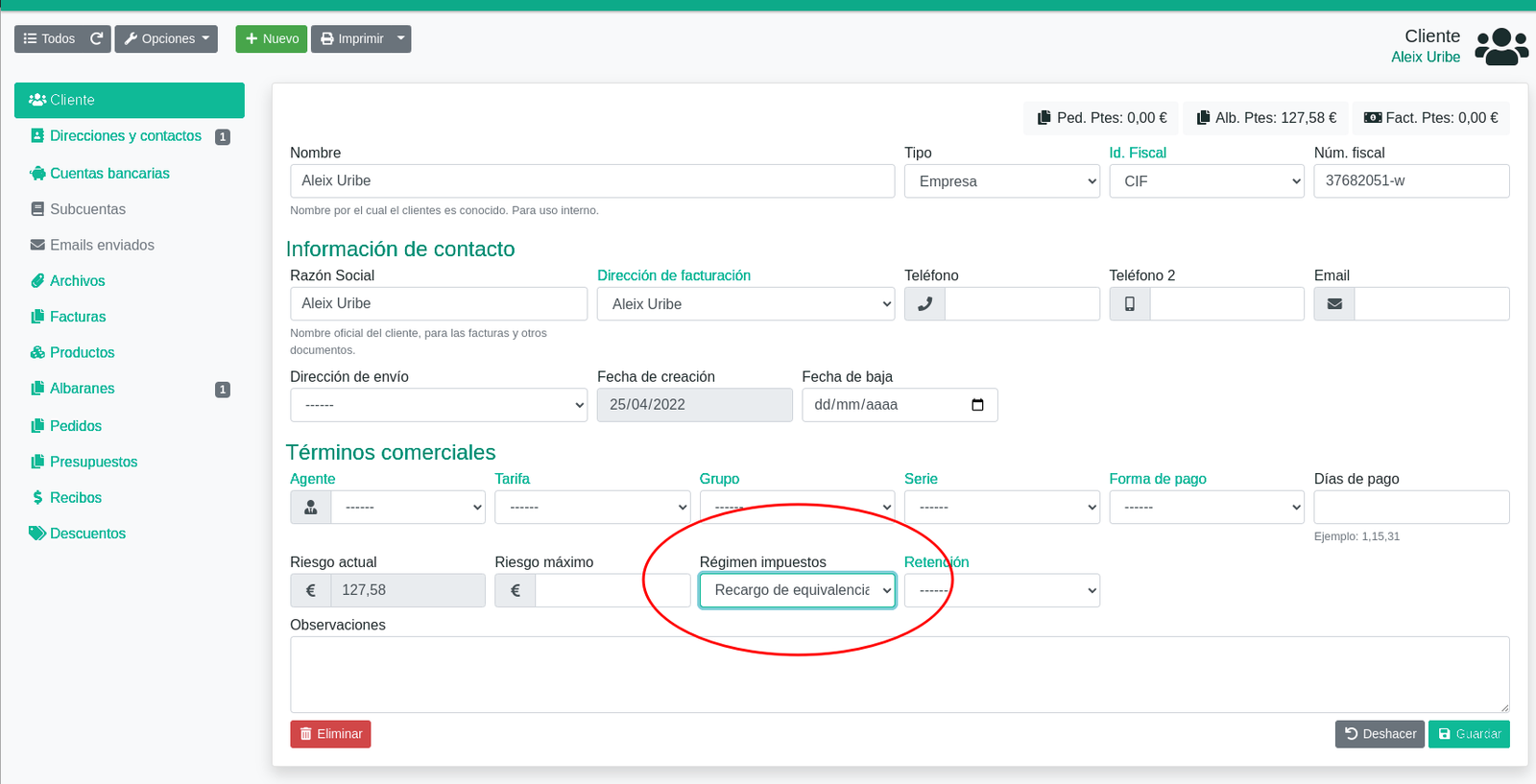 Com configurar impostos i recàrrec d'equivalència